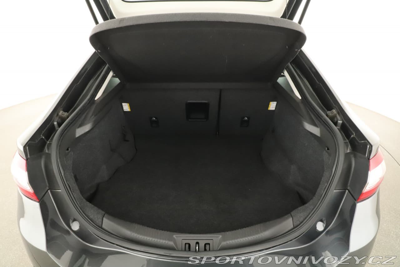 2016 Ford Mondeo - 11