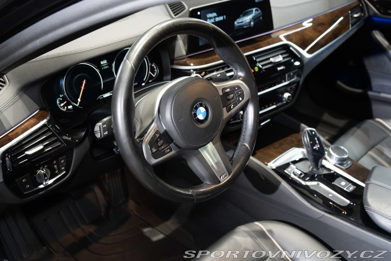 2017 BMW 5-SERIES - 15