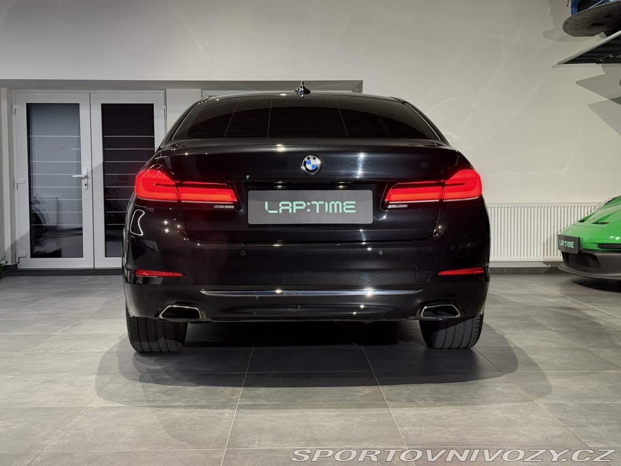 2017 BMW 5-SERIES - 19