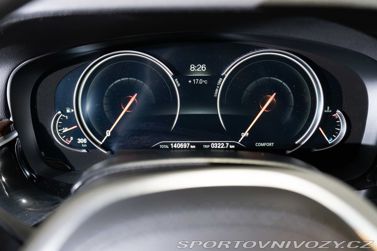 2017 BMW 5-SERIES - 7