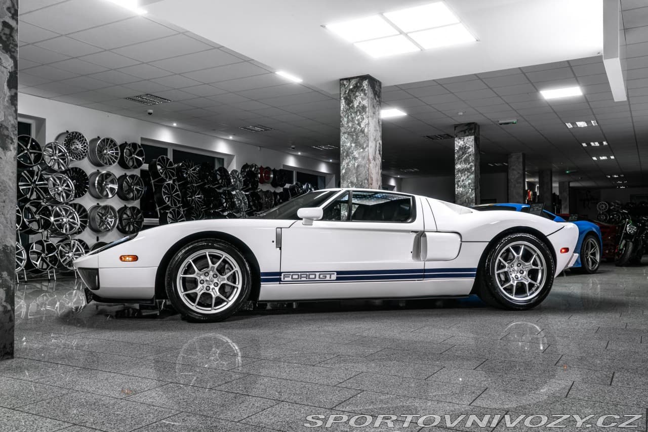 2005 Ford Gt - 3