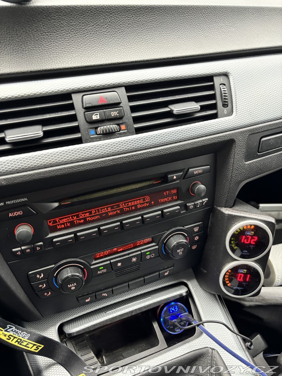 2005 BMW 3-SERIES - 6