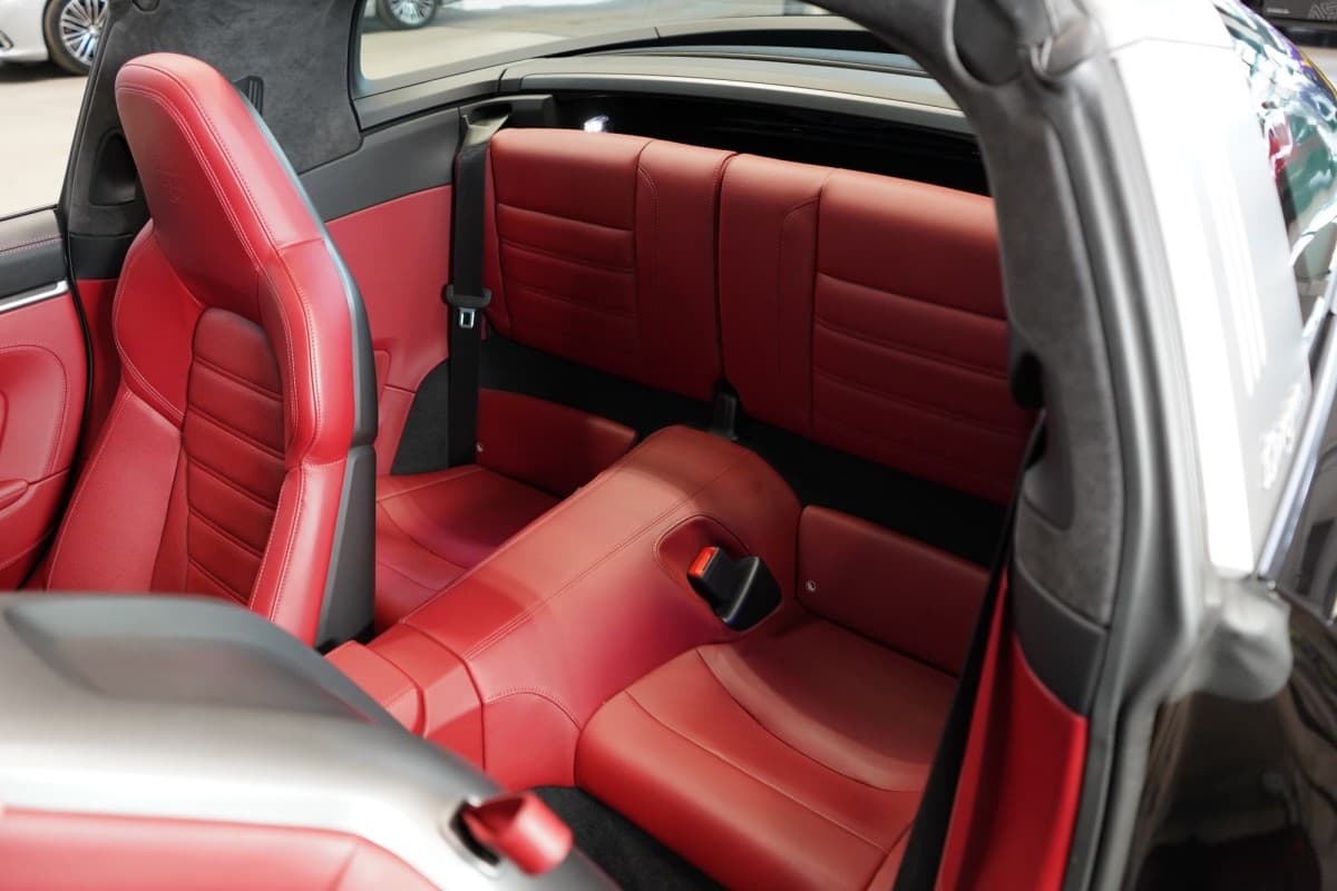 2021 Porsche 911 - 16