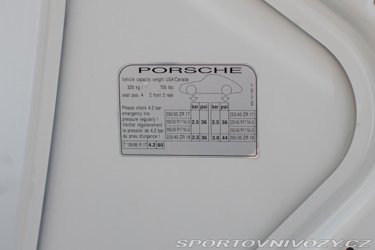 1999 Porsche 911 - 14