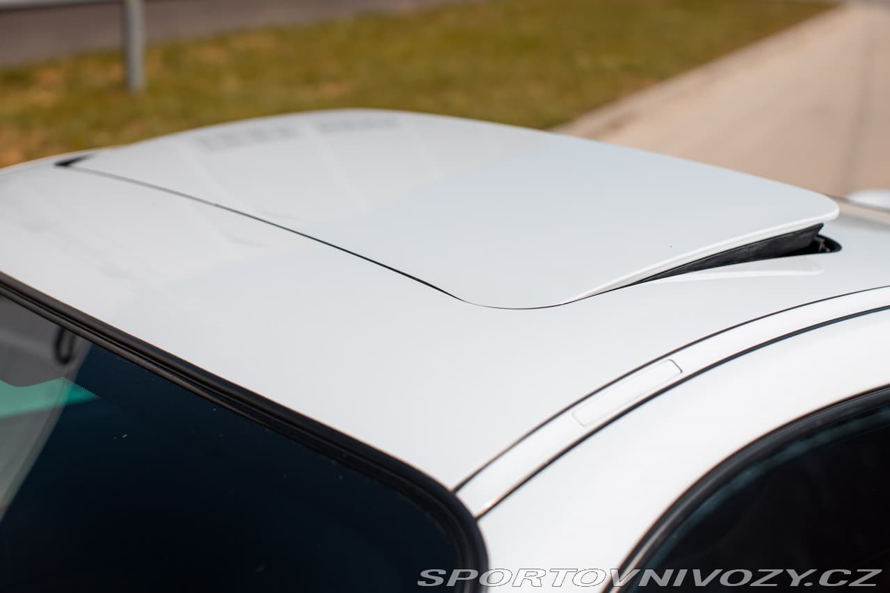 1999 Porsche 911 - 17