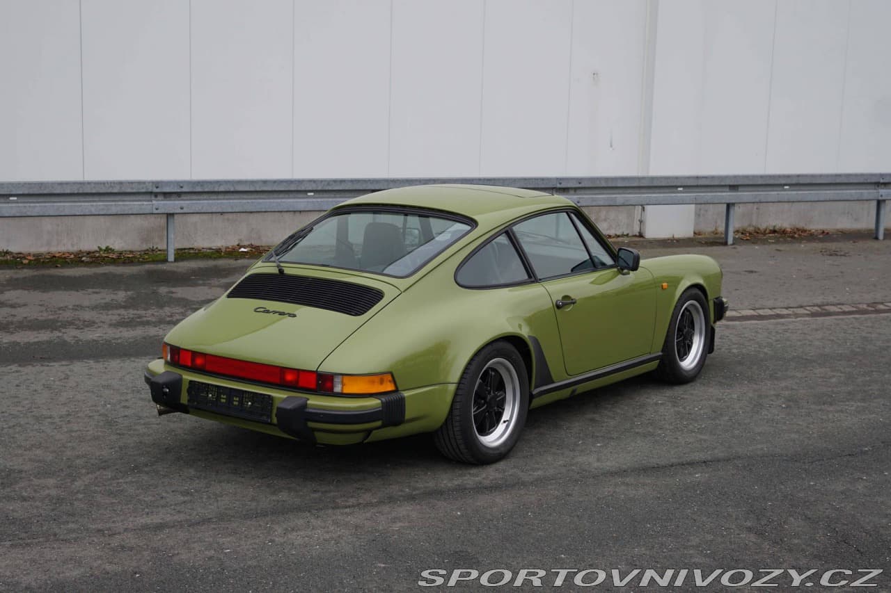 1985 Porsche 911 - 14