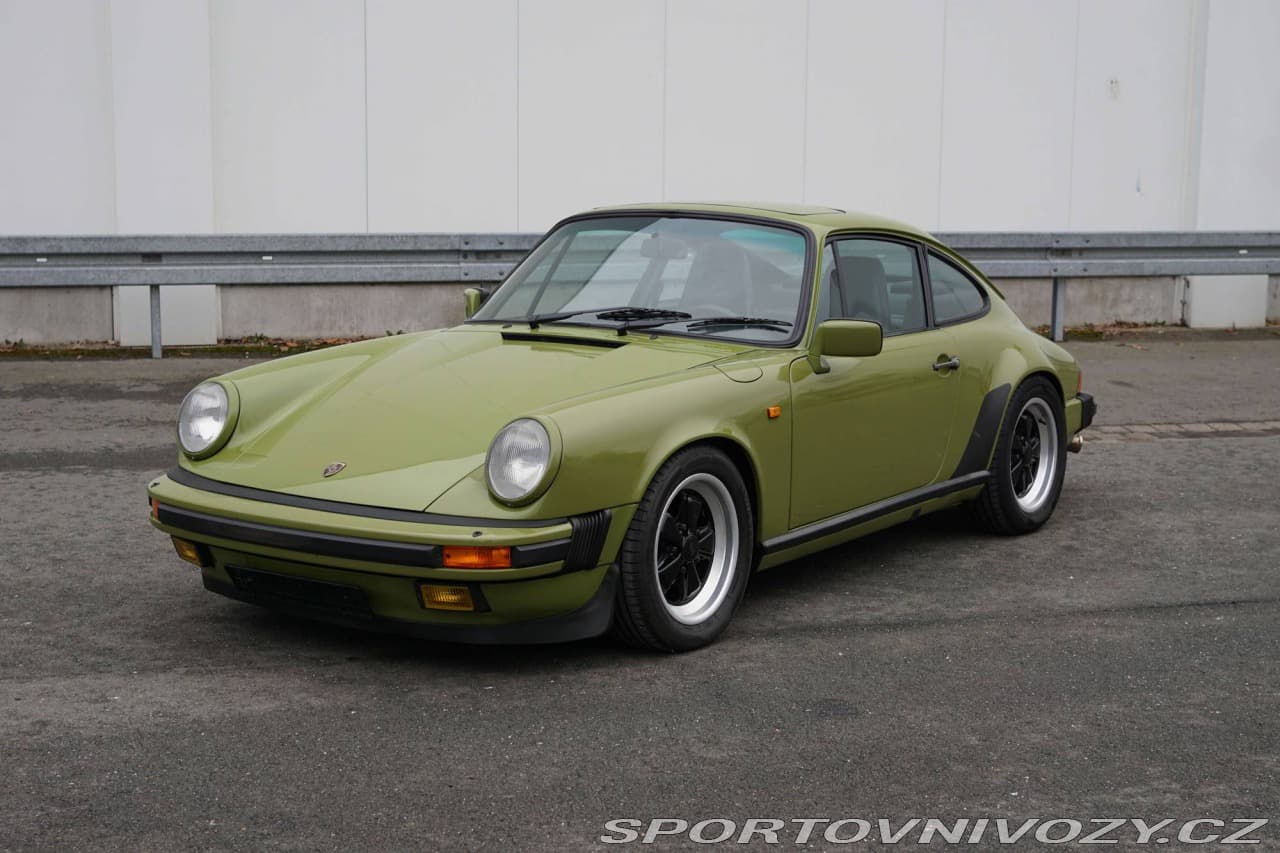 1985 Porsche 911 - 2