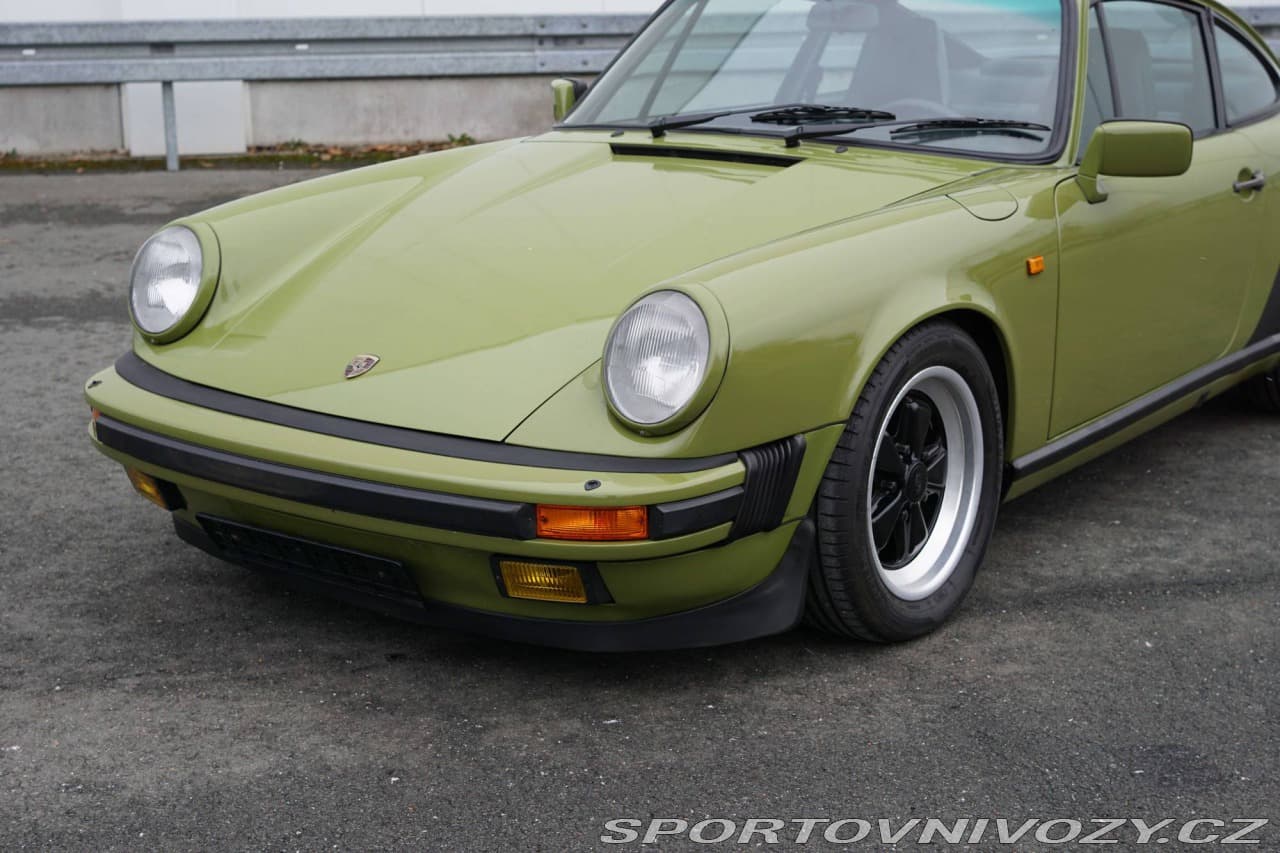 1985 Porsche 911 - 20