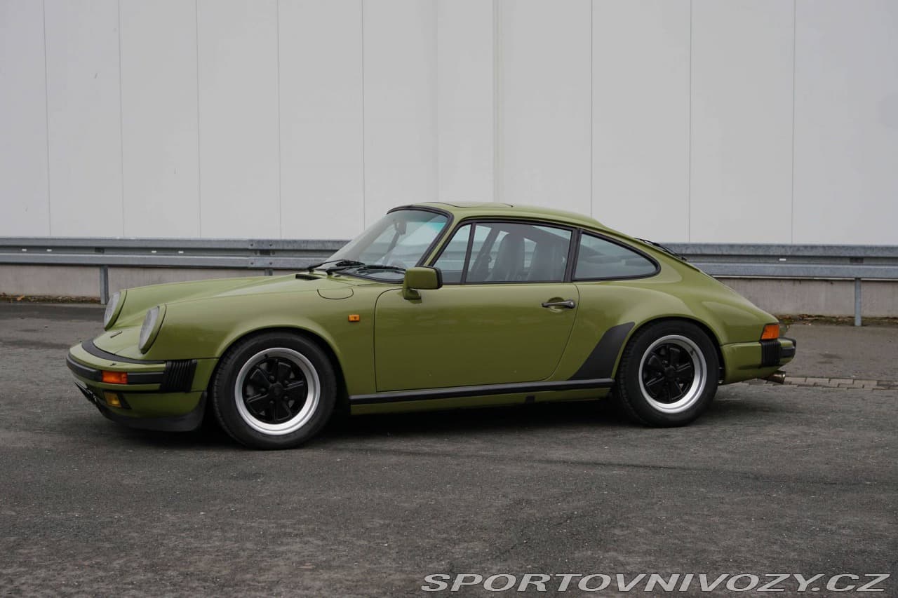 1985 Porsche 911 - 8