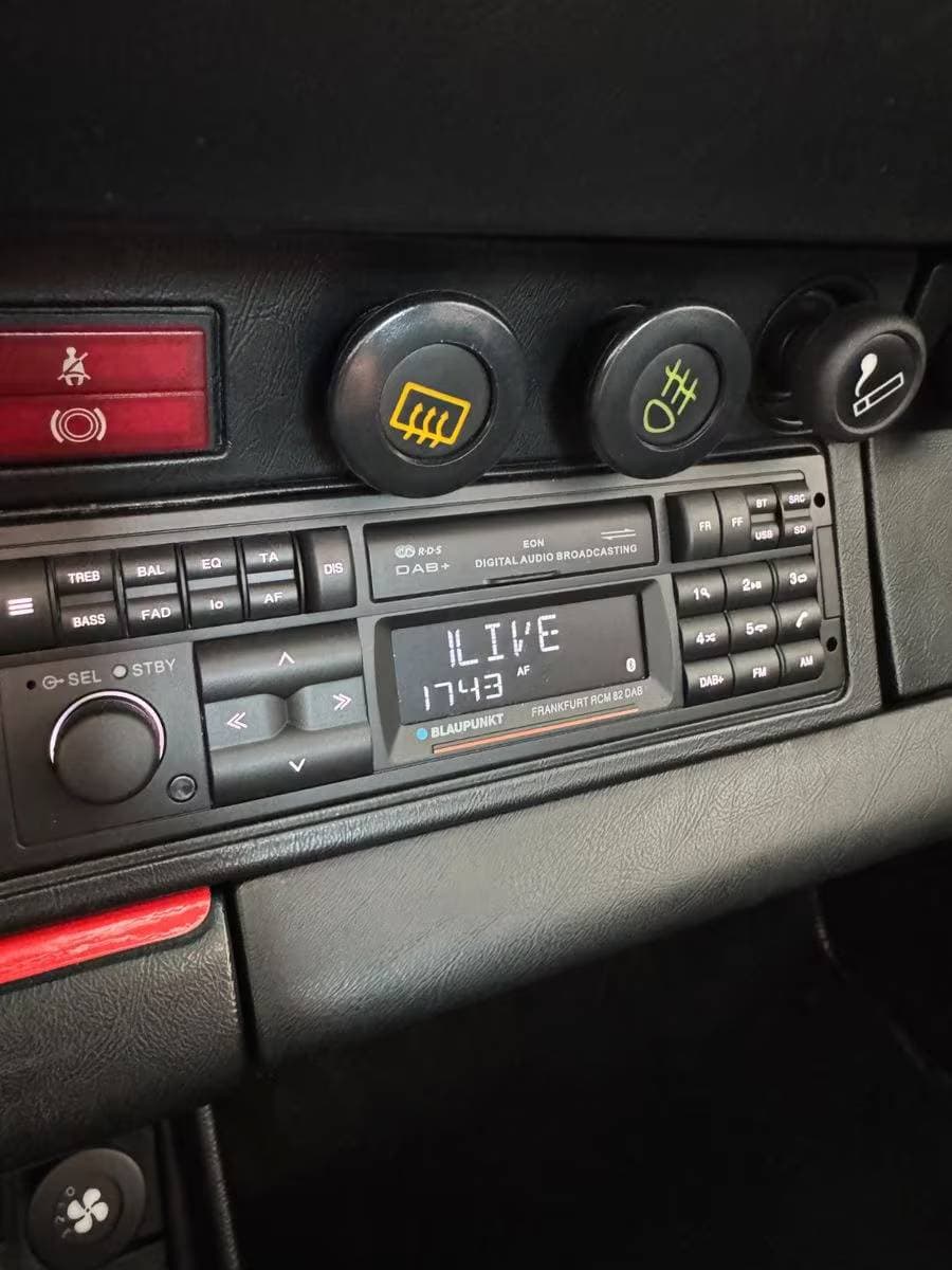 1985 Porsche 911 - 10