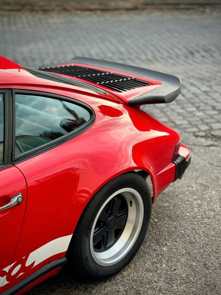 1985 Porsche 911 - 5