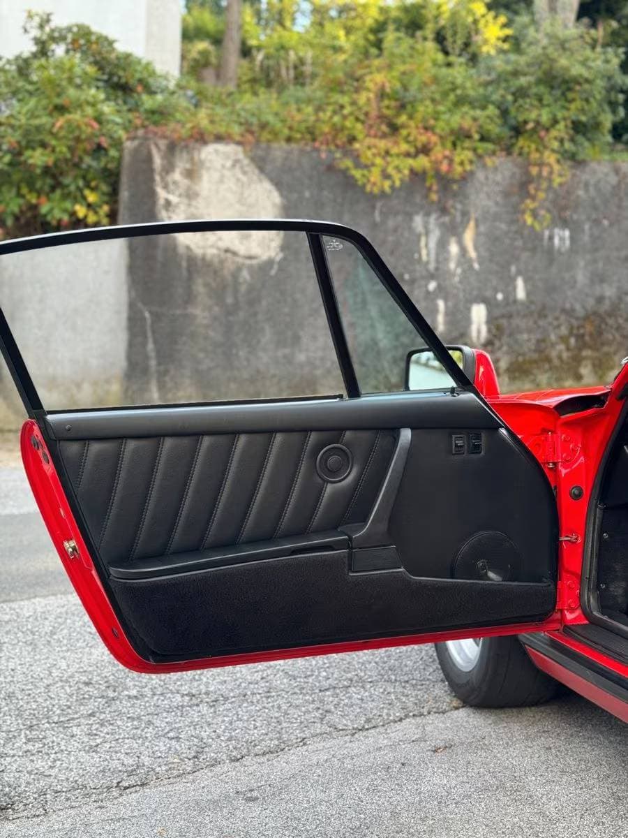 1985 Porsche 911 - 7