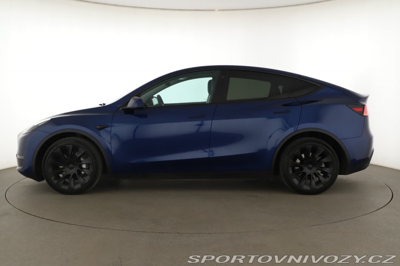 2021 Tesla Model Y - 3