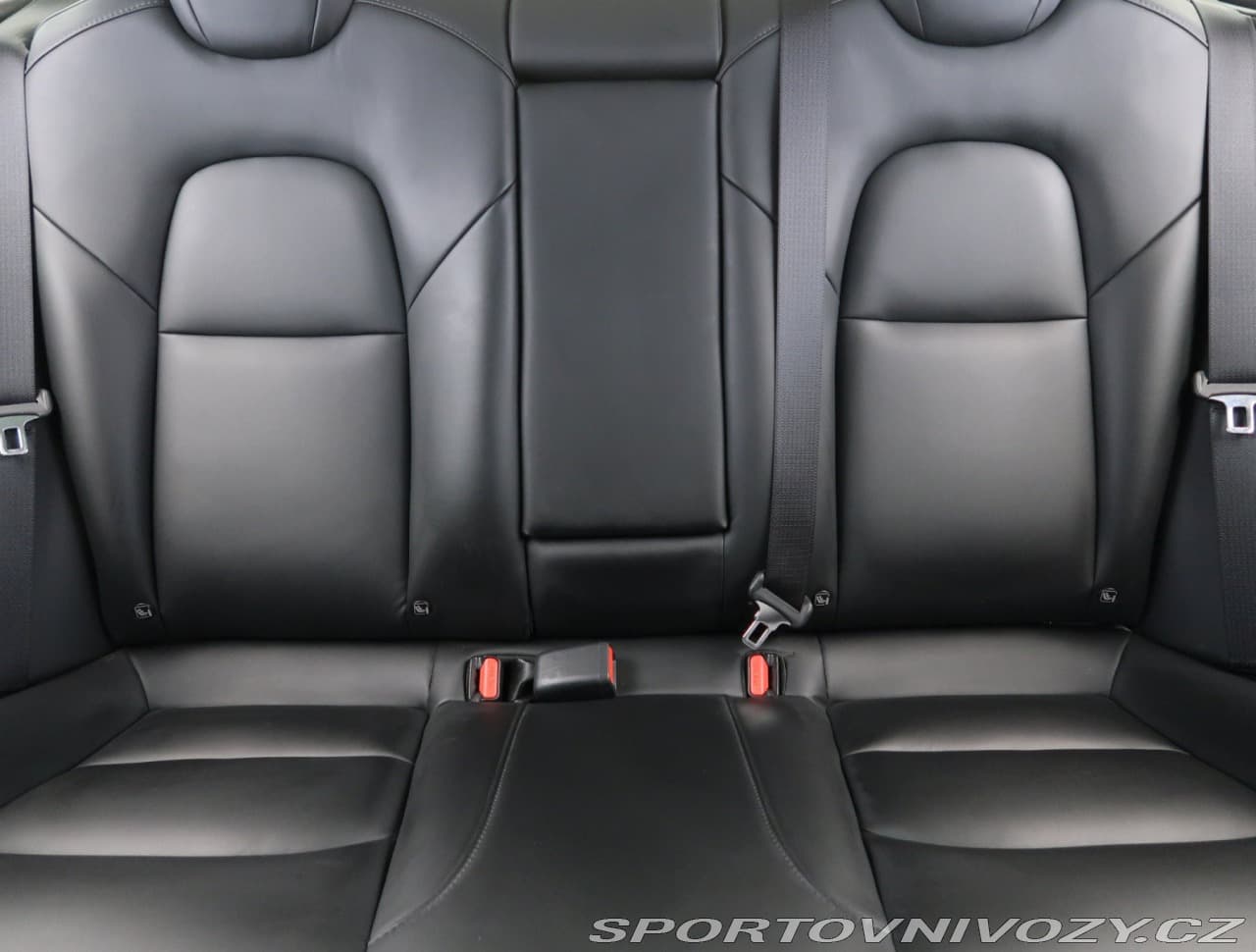 2020 Tesla Model 3 - 10