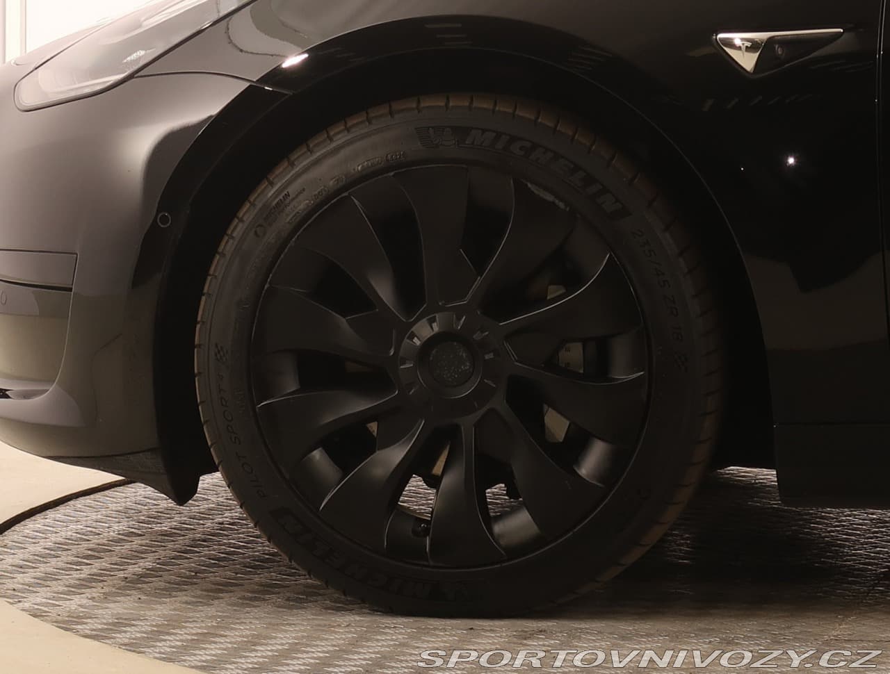 2020 Tesla Model 3 - 14