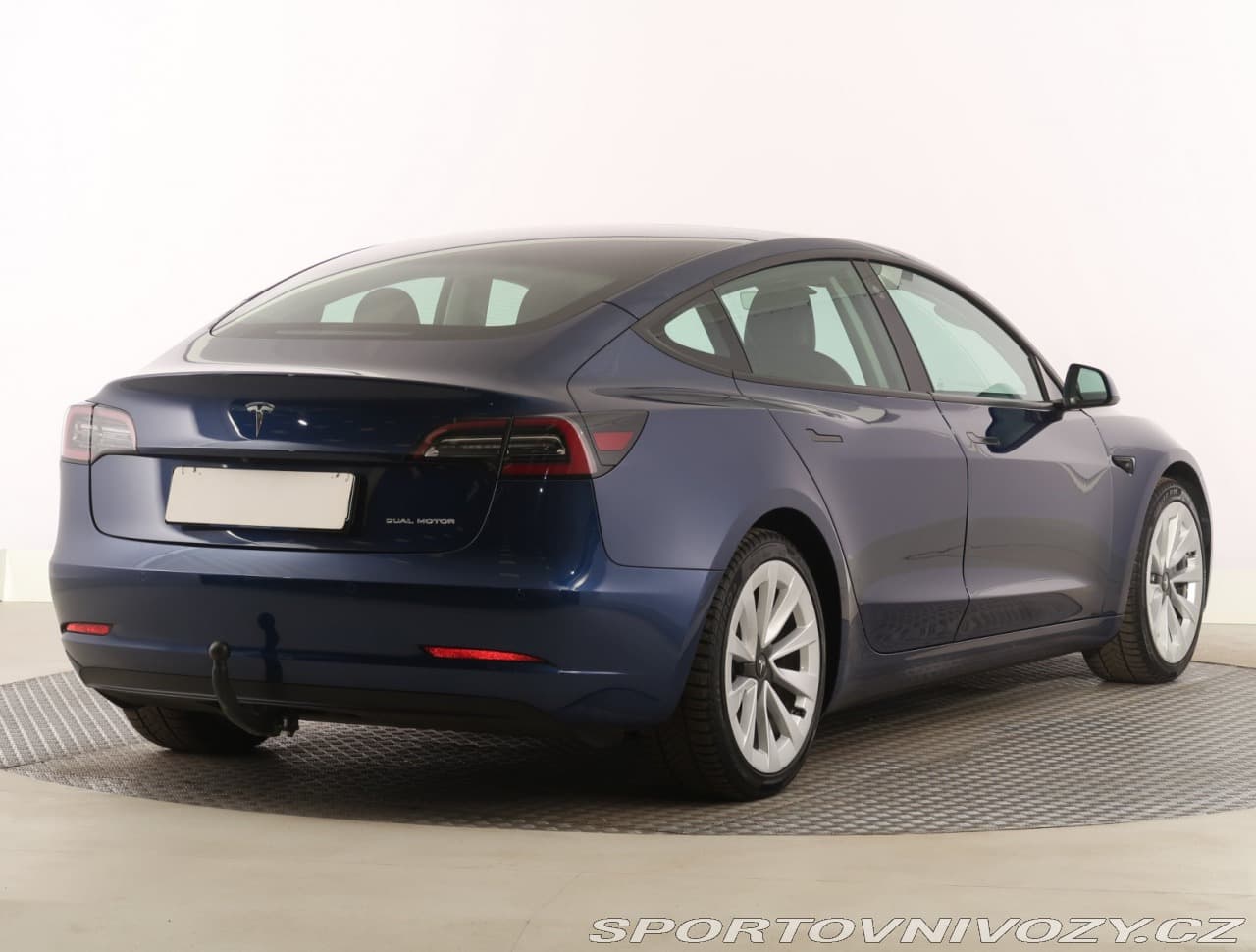 2020 Tesla Model 3 - 5