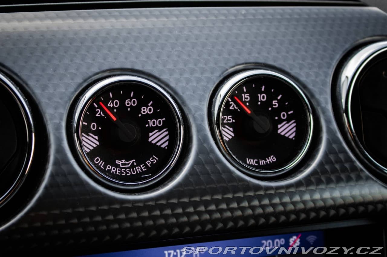 2016 Ford Mustang - 15