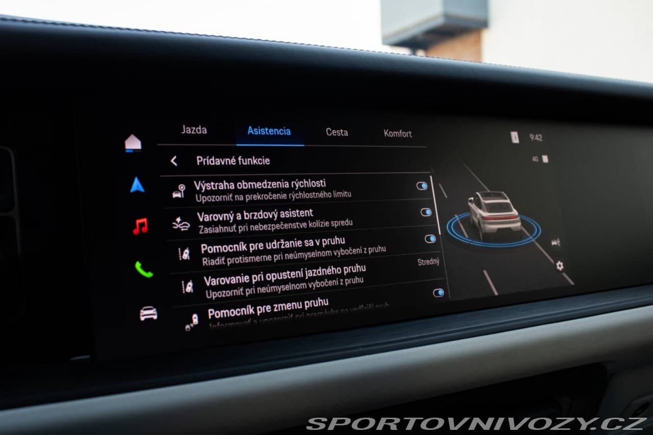 2025 Porsche Cayenne - 12