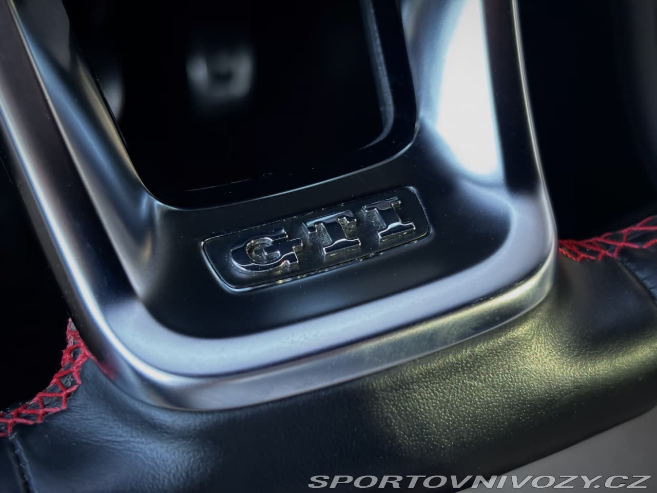 2014 Volkswagen Golf - 15