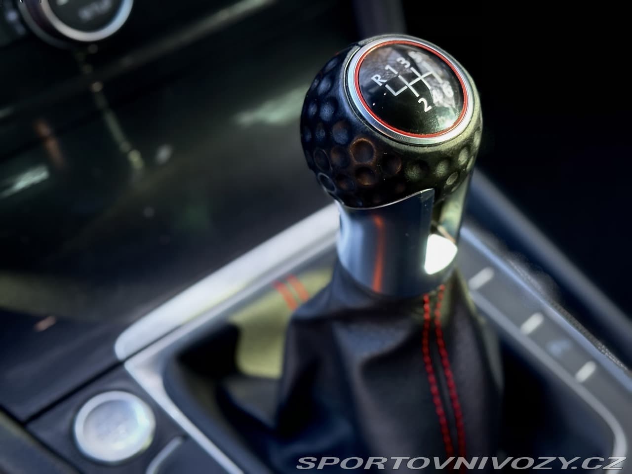 2014 Volkswagen Golf - 7