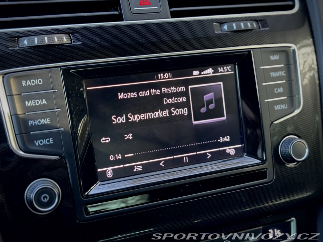 2014 Volkswagen Golf - 8