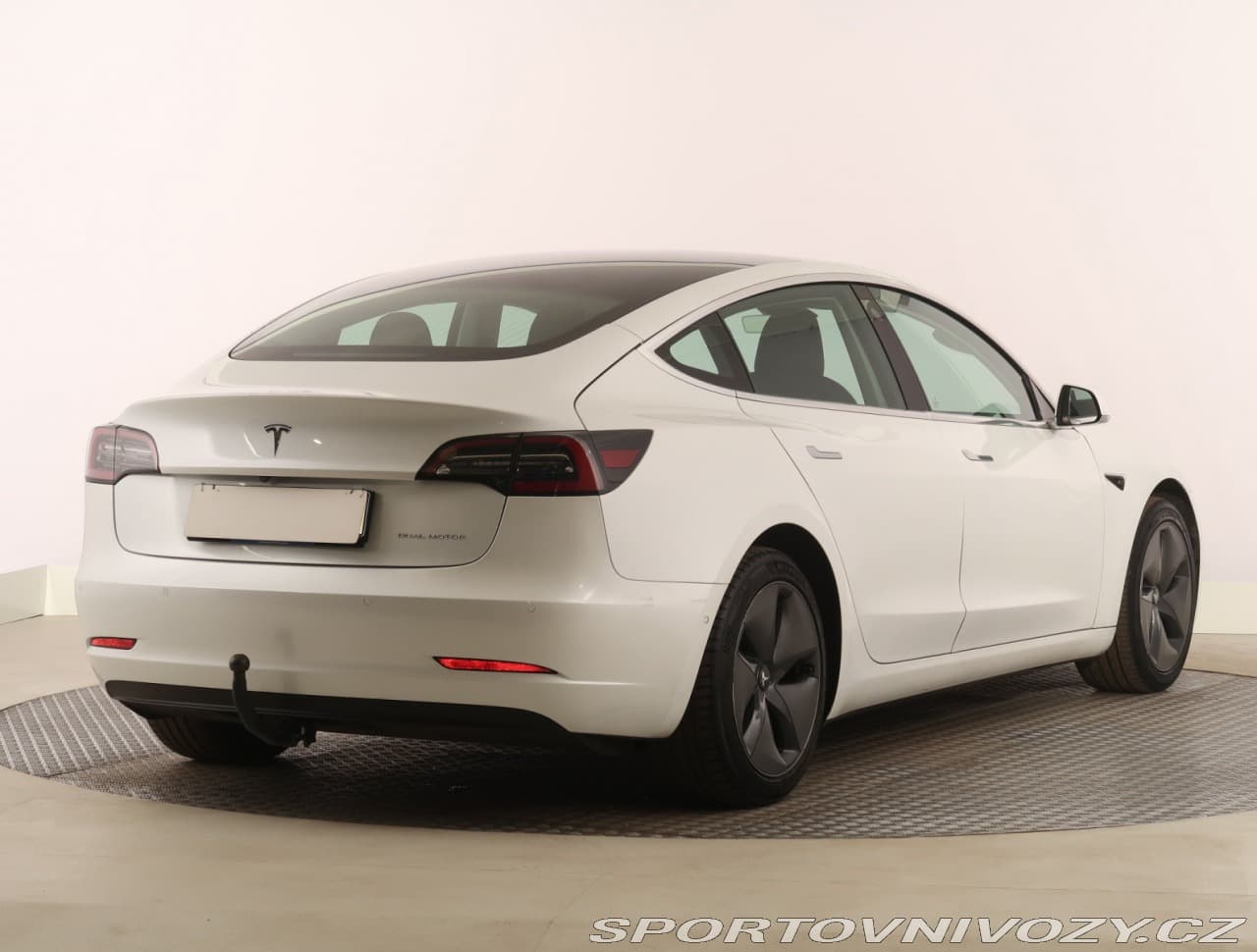 2020 Tesla Model 3 - 5