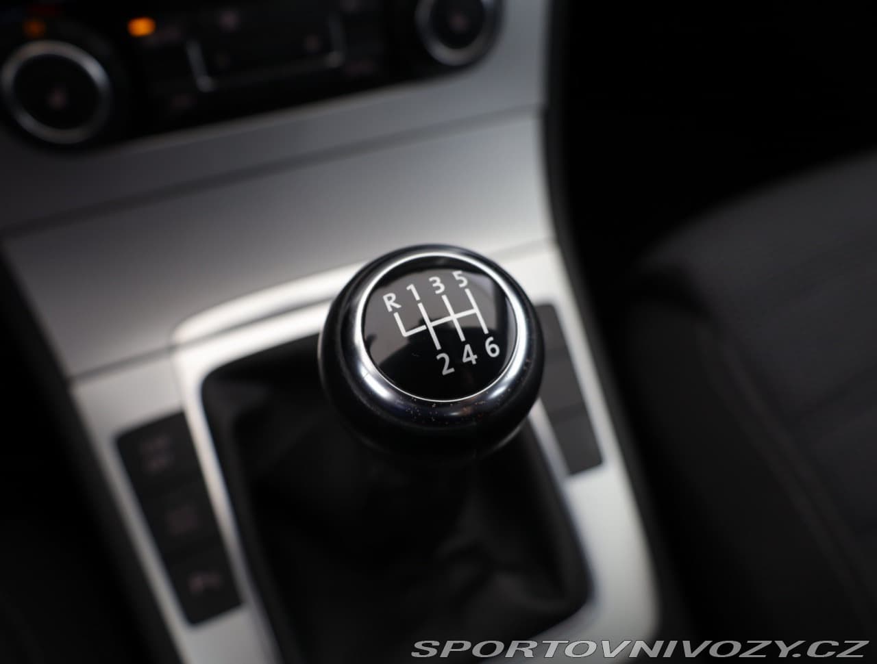 2010 Volkswagen Passat Cc - 11