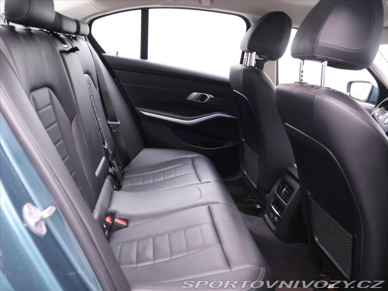 2019 BMW 3-Series - 11