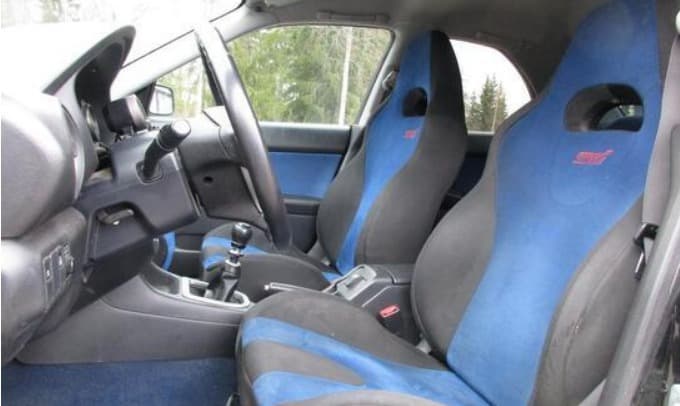 2004 Subaru Impreza - 7