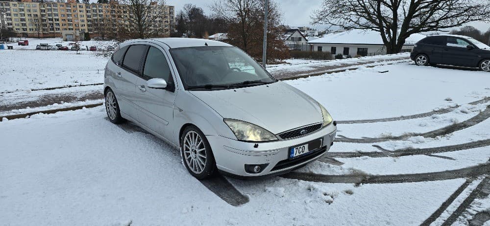 2002 Ford Focus - 3