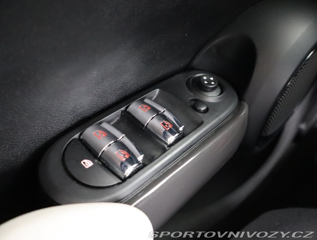 2016 Mini Cooper - 18