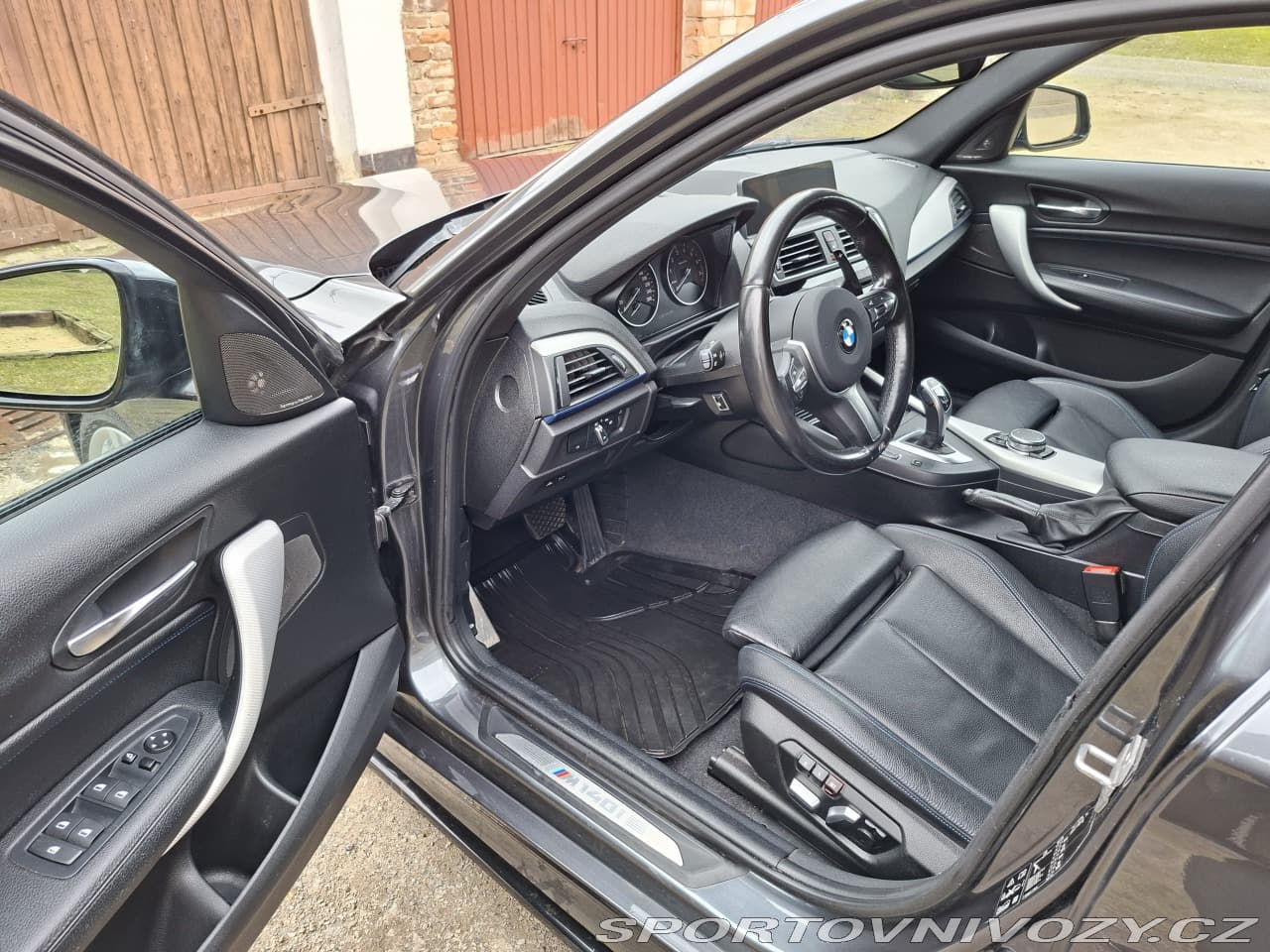 2016 BMW 1-SERIES - 6