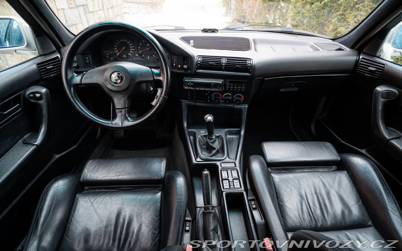 1992 BMW M5 - 10