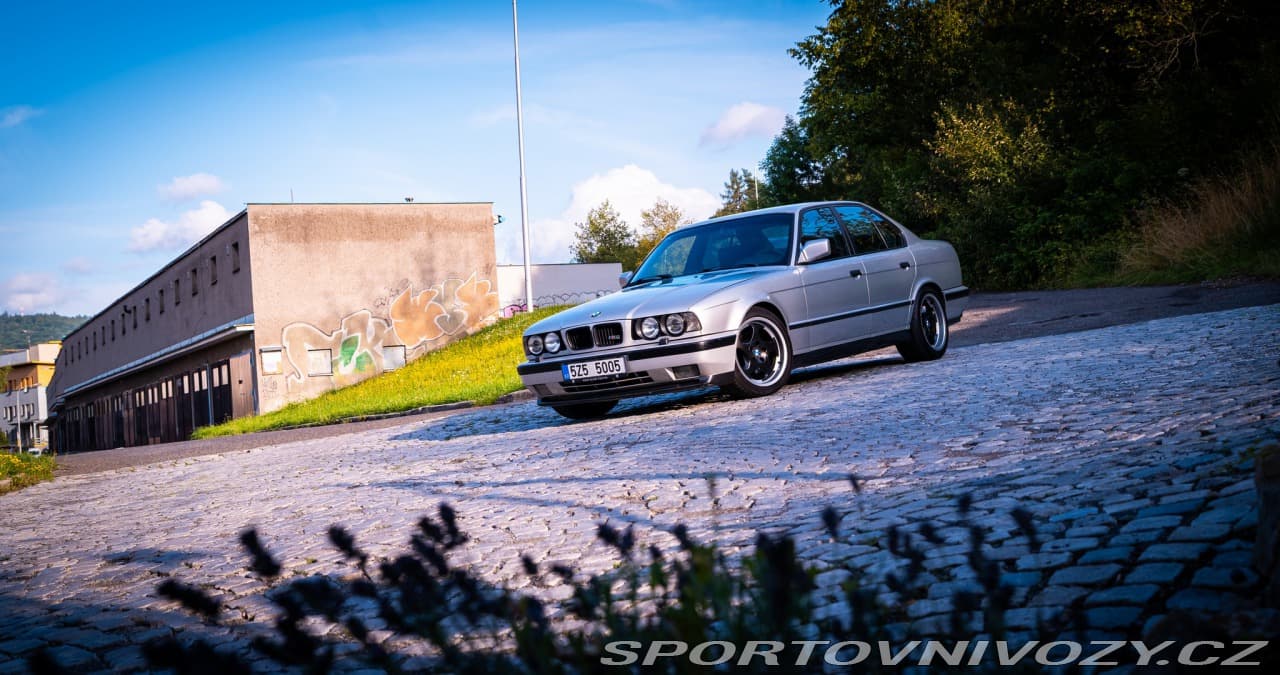 1992 BMW M5 - 6