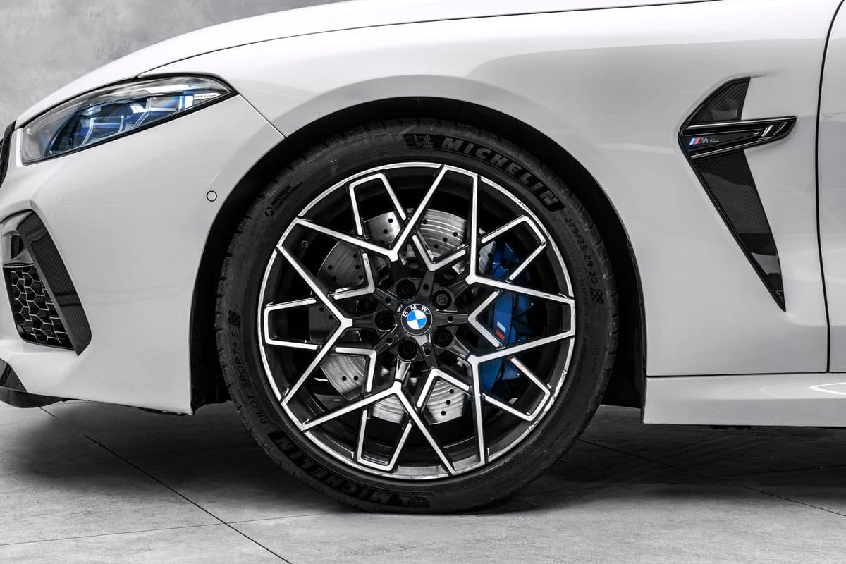 2020 BMW M8 - 2
