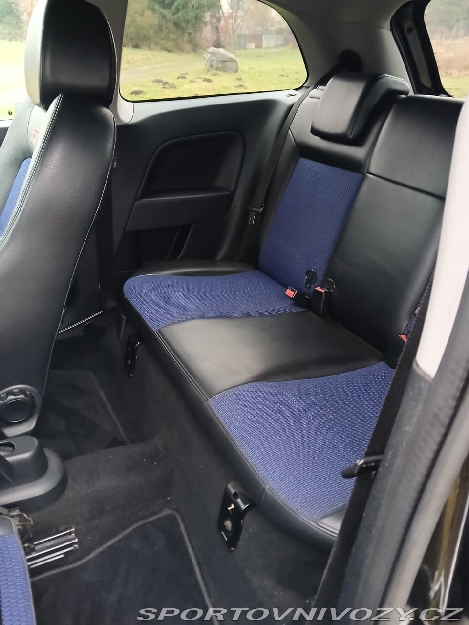 2006 Ford Fiesta - 7