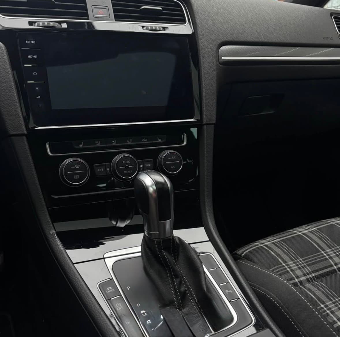 2018 Volkswagen Golf - 8