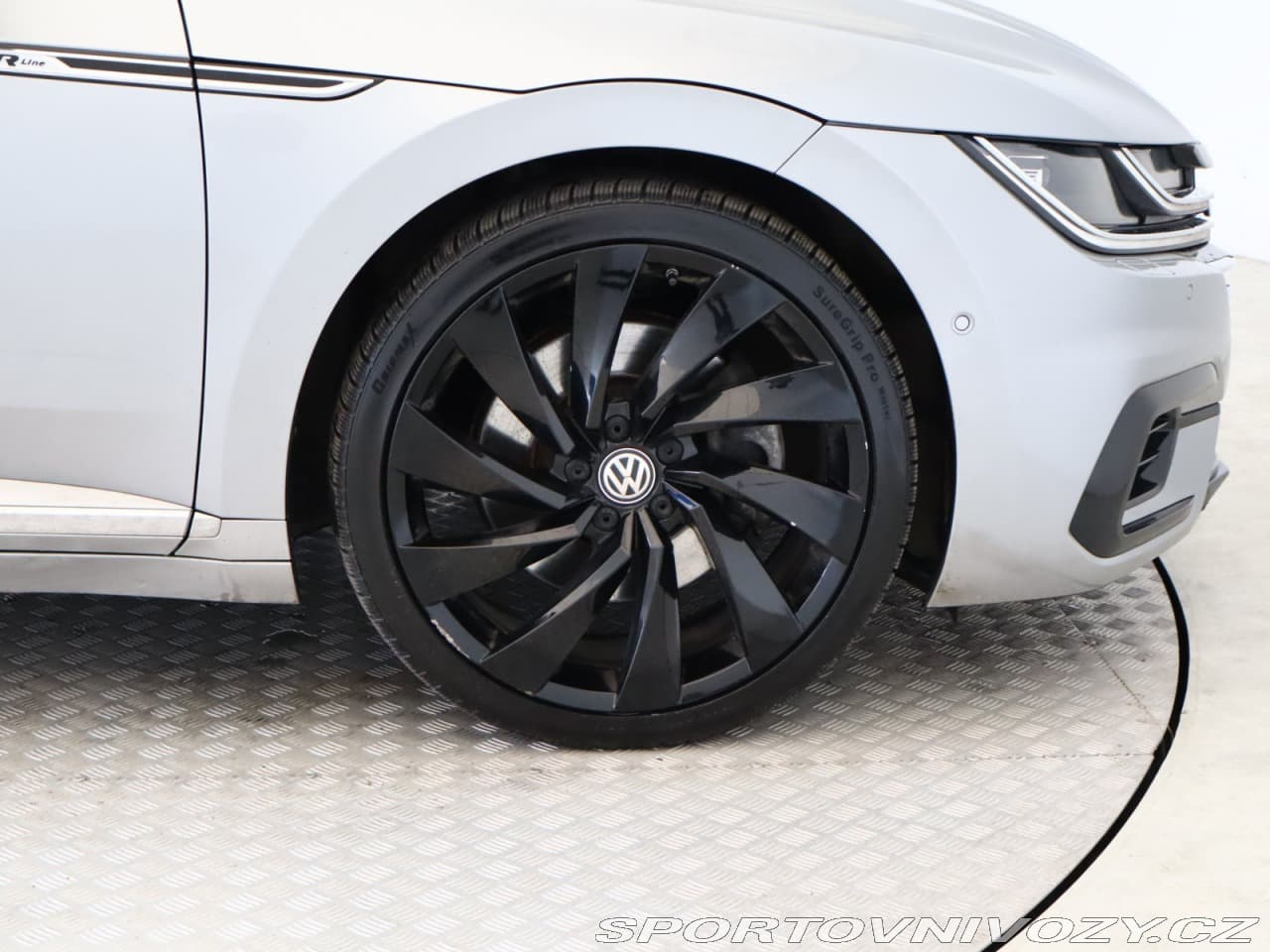 2019 Volkswagen Arteon - 13