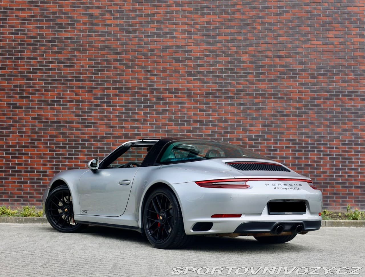 2018 Porsche 911 - 2