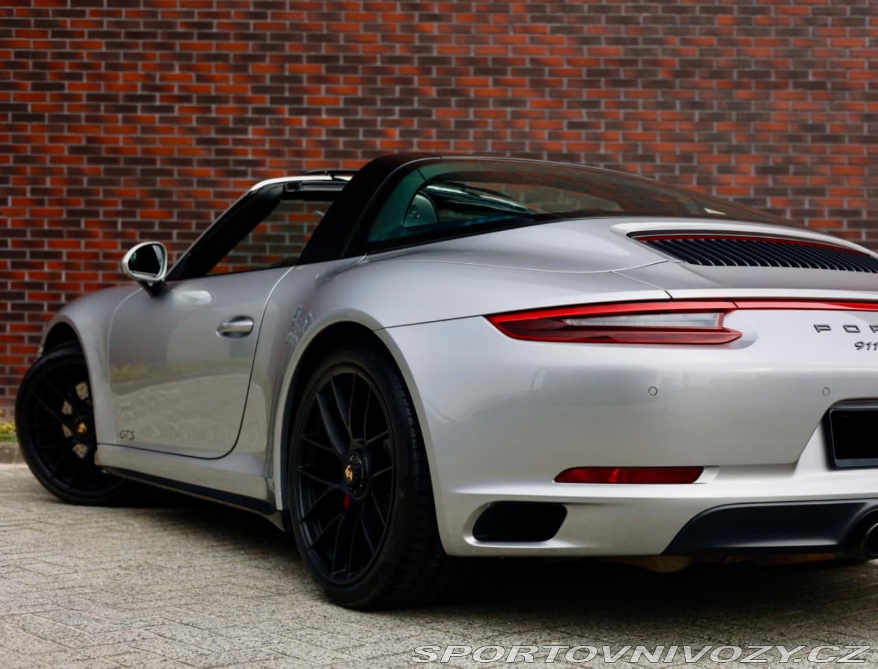 2018 Porsche 911 - 4