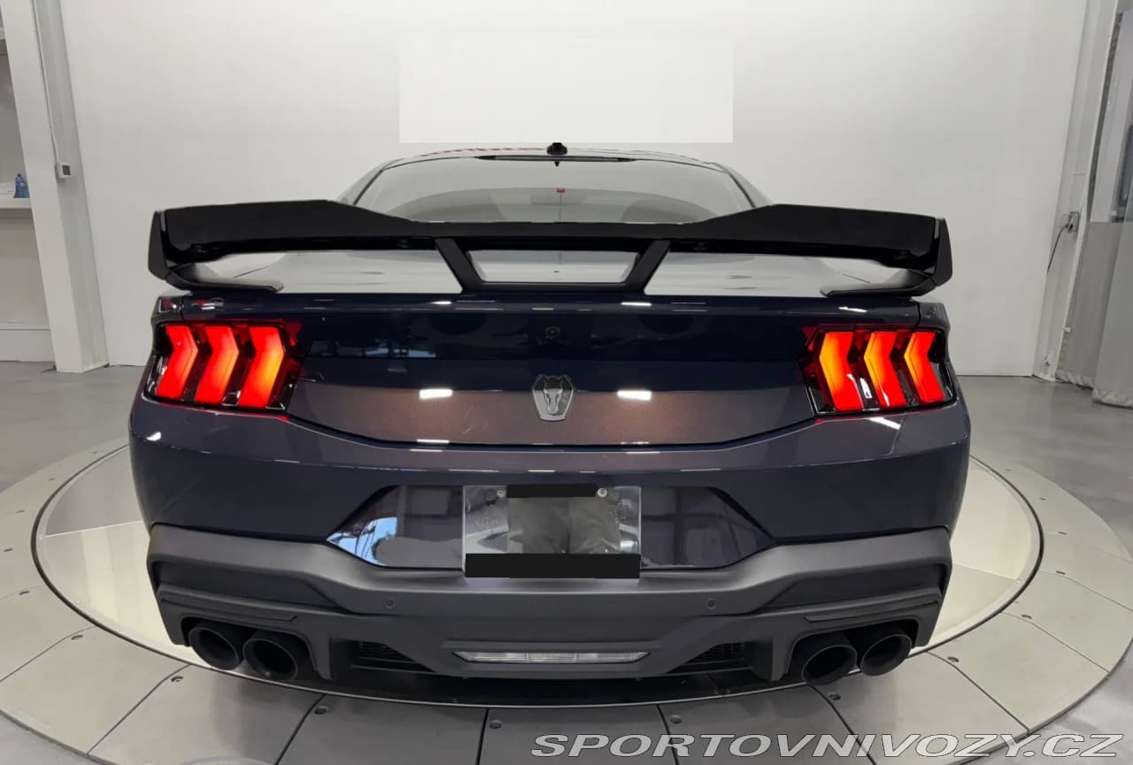 2024 Ford Mustang - 3