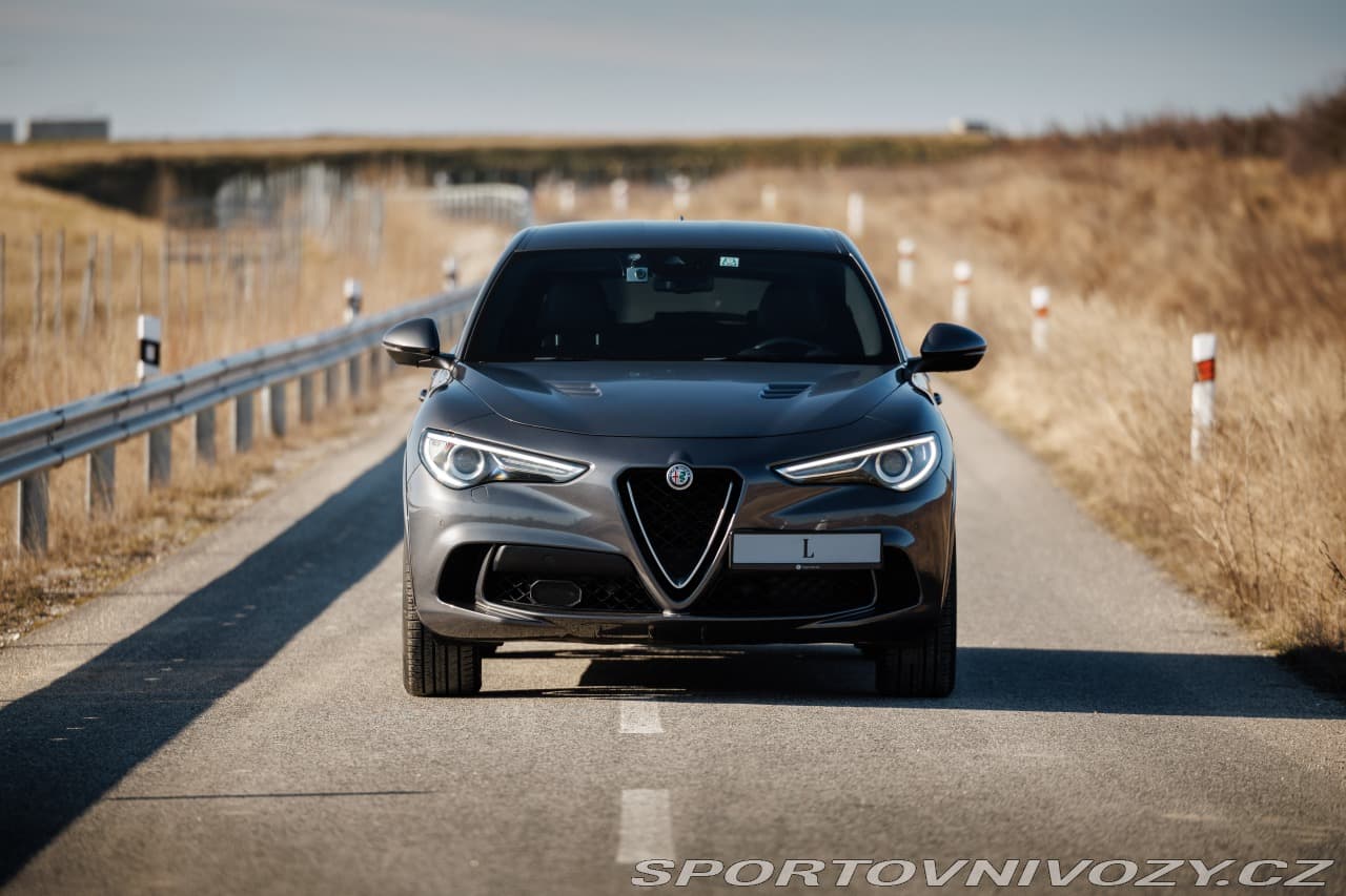 2018 Alfa Romeo Stelvio - 4