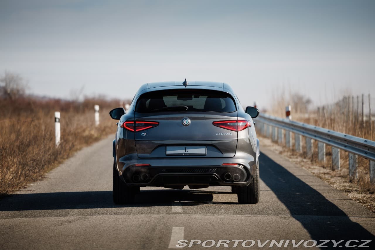 2018 Alfa Romeo Stelvio - 7