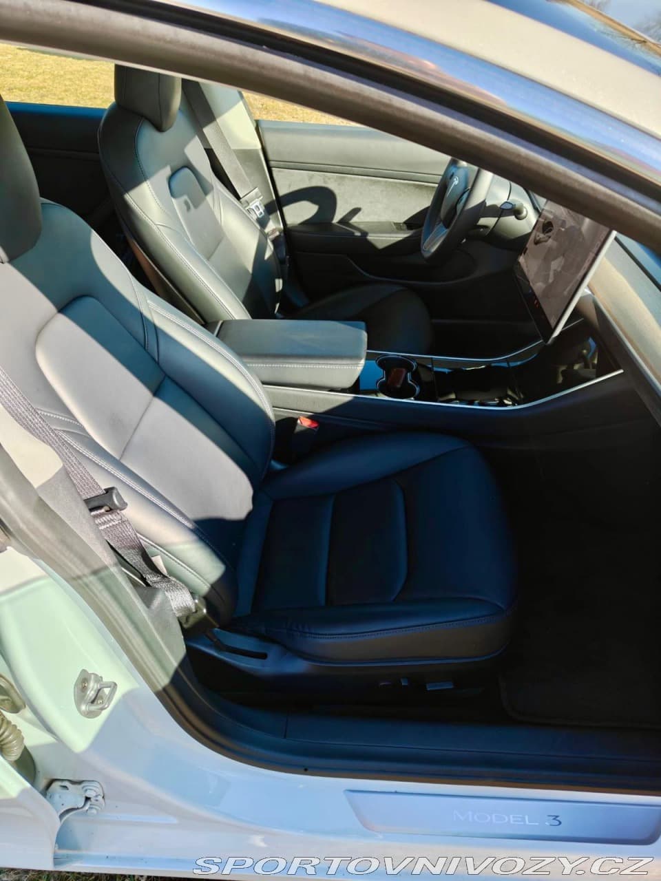 2019 Tesla Model 3 - 7