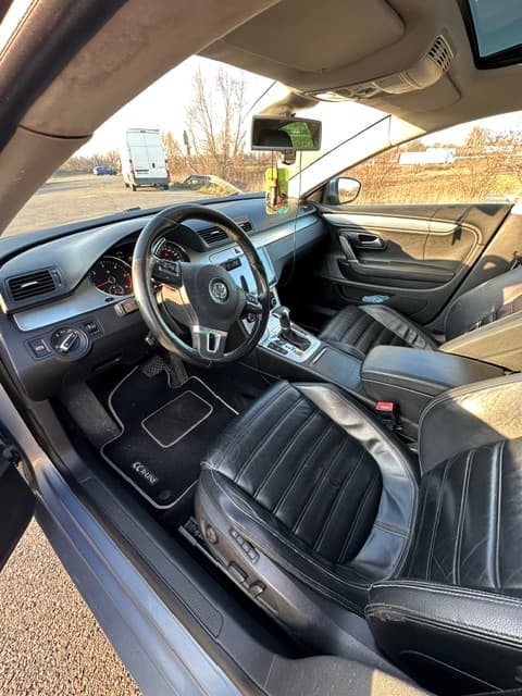 2009 Volkswagen Passat Cc - 11