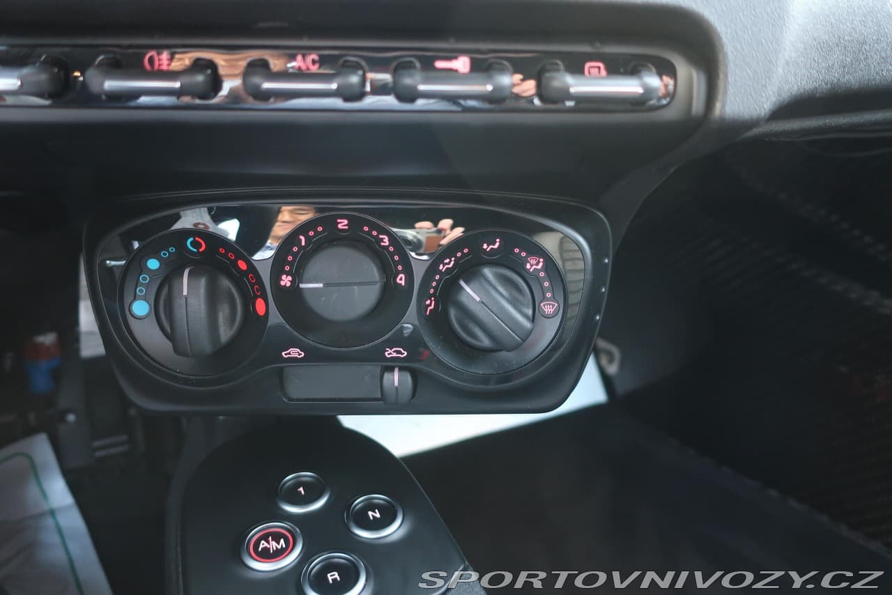 2015 Alfa Romeo 4c - 15