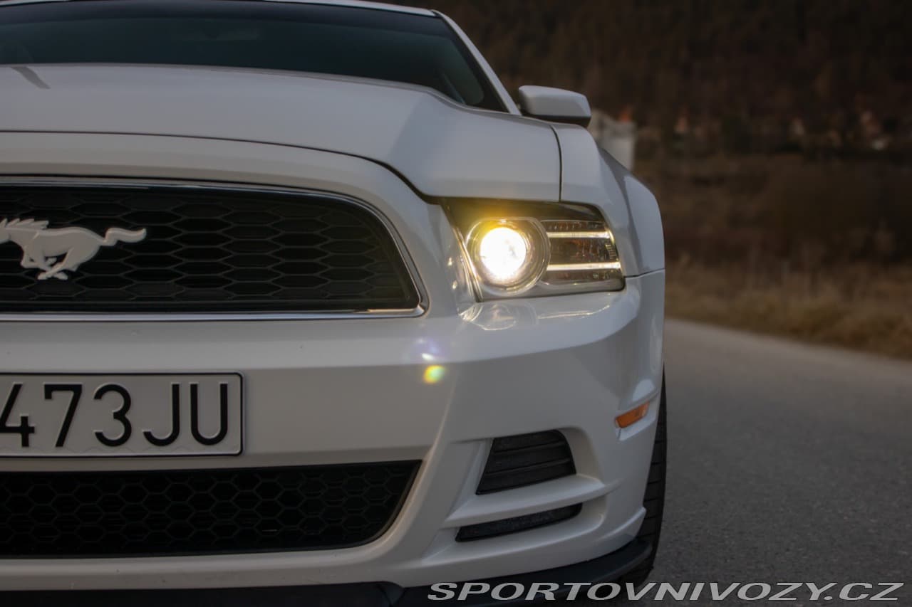 2014 Ford Mustang - 5