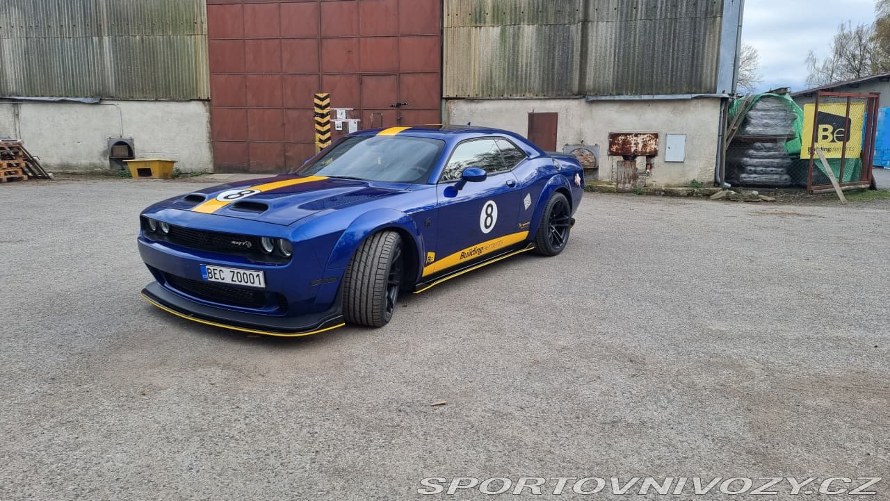 Dodge Challenger 6,2 SRT HELLCAT REDAYE