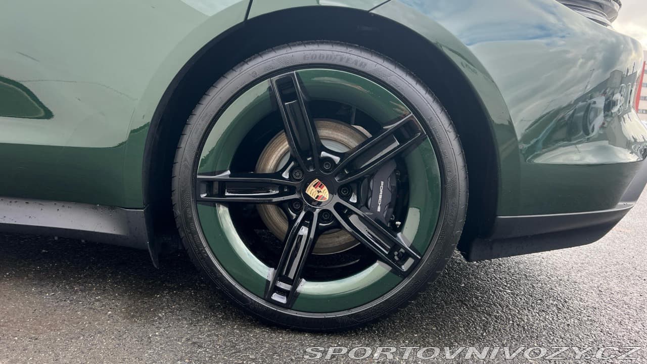 2024 Porsche Taycan - 34