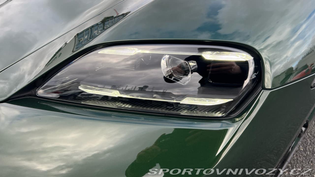 2024 Porsche Taycan - 37